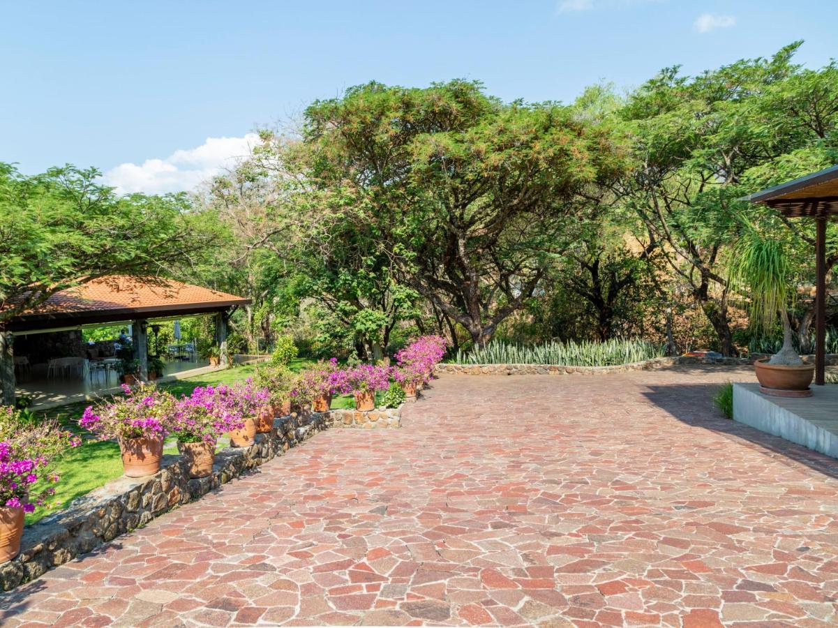 Hotel Amate Del Rio マリナルコ エクステリア 写真