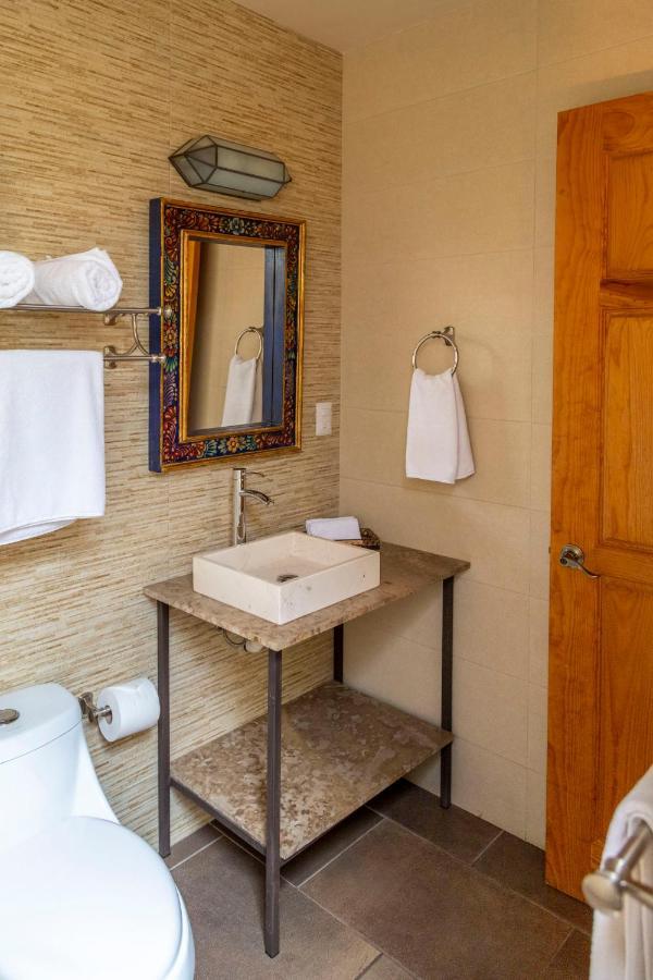 Hotel Amate Del Rio マリナルコ エクステリア 写真
