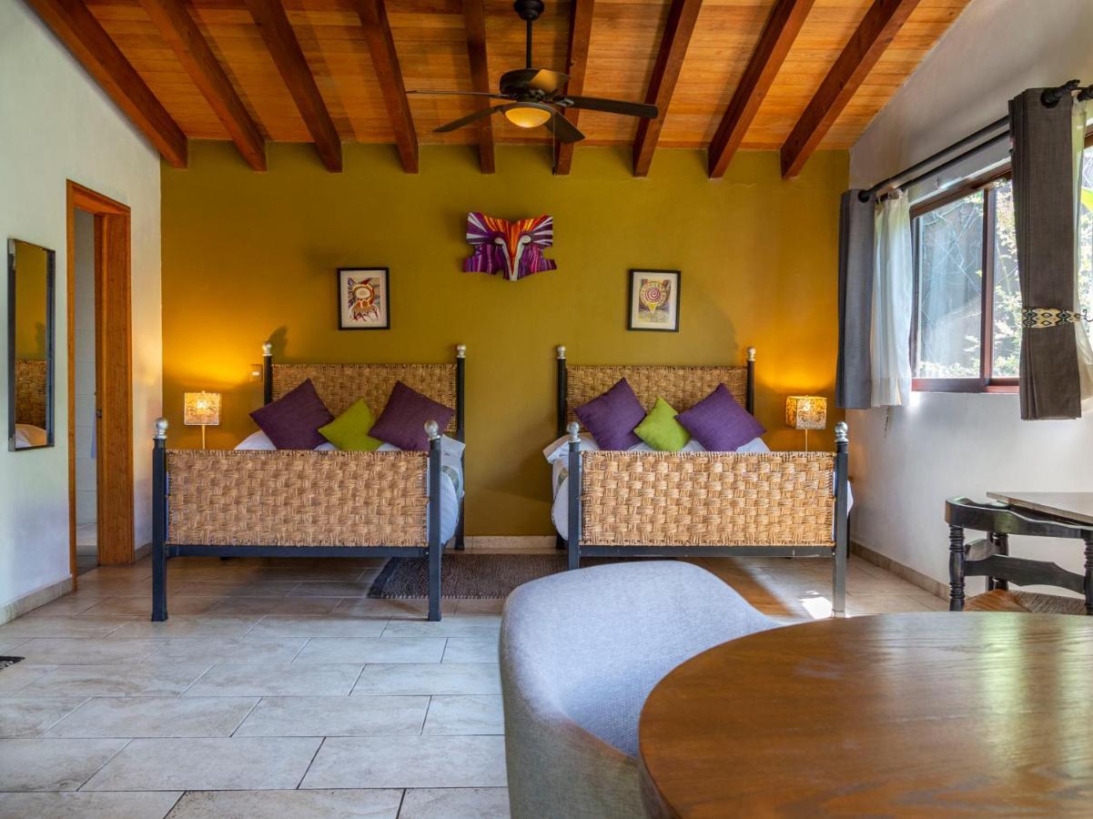 Hotel Amate Del Rio マリナルコ エクステリア 写真