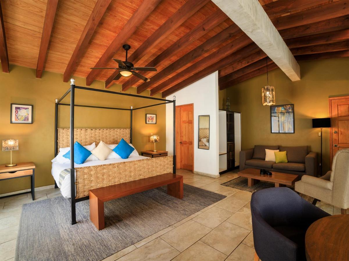 Hotel Amate Del Rio マリナルコ エクステリア 写真
